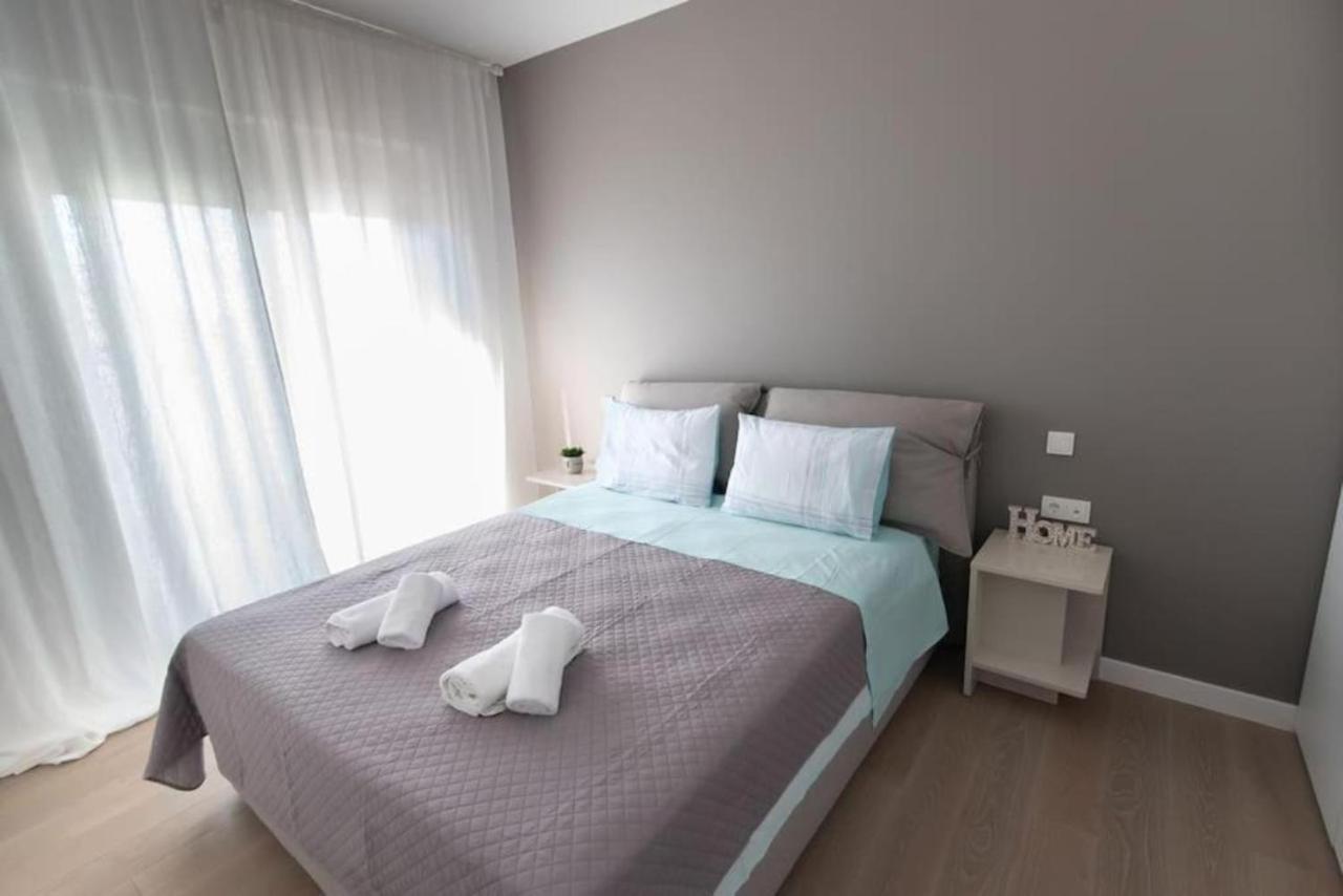 Bright Apartment In The New Building Αθήνα Εξωτερικό φωτογραφία