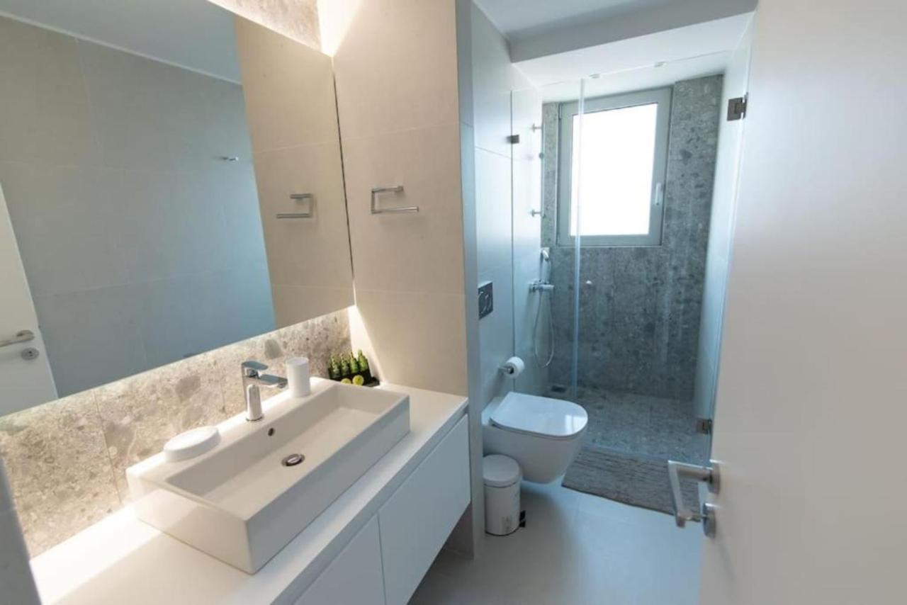 Bright Apartment In The New Building Αθήνα Εξωτερικό φωτογραφία